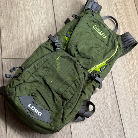 Camelbak LOBO Hydration Pack W/O Hydration Bag|Hike Run Travel Trail Hydrate - Picture 1 of 10